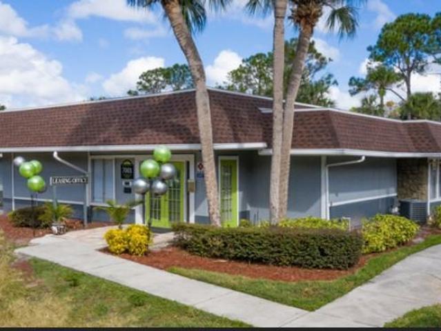 Apartment for rent in Goldenrod, Florida