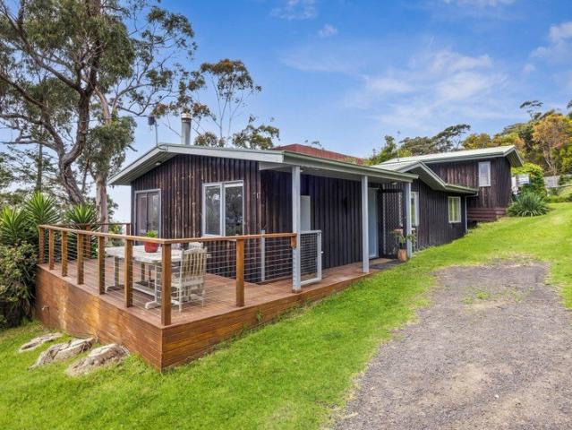House for rent in Lorne, Surf Coast Shire