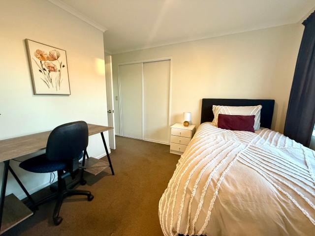 House for rent in Chaslands, Canterbury