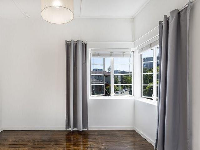 Apartment for rent in Lower North Shore, Sydney