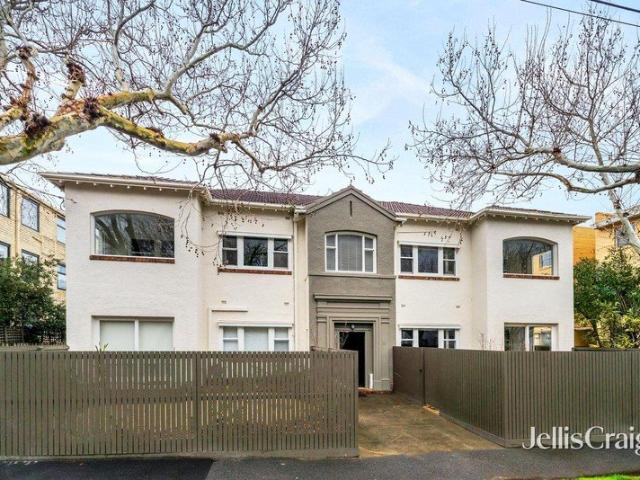 Apartment for sale in Elwood, Melbourne