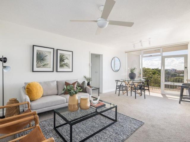 Apartment for rent in Lower North Shore, Sydney