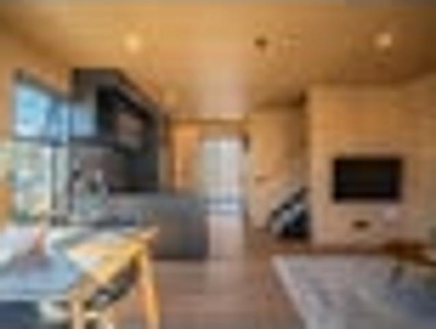 Townhouse for sale in Otakou