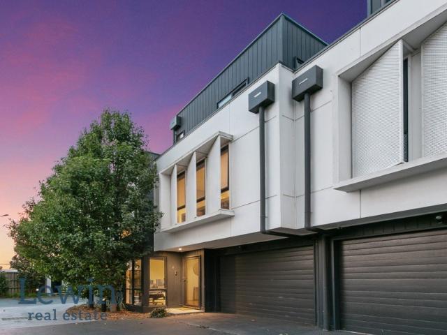 Townhouse for sale in Camerons Creek, Victoria