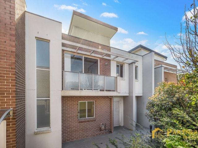 Townhouse for sale in Sydney, New South Wales