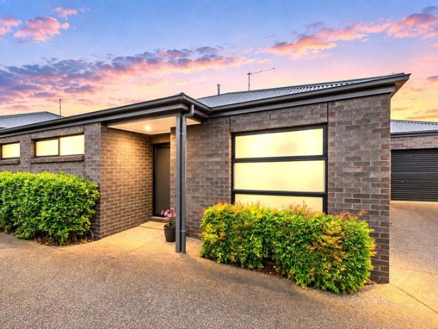 Apartment for sale in Hamlyn Heights, Geelong