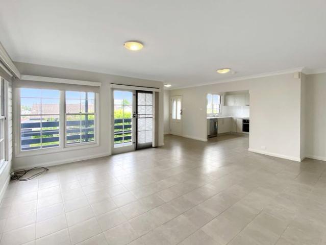 Townhouse for rent in Sydney, New South Wales