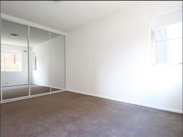 Apartment for rent in Eastlakes, Sydney