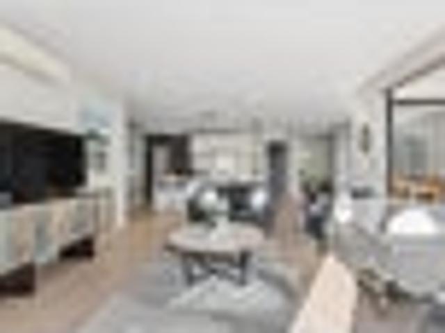 House for sale in Whangaparaoa