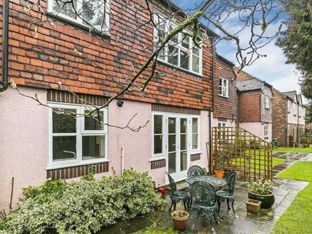 House for sale in Roundwood, St Albans
