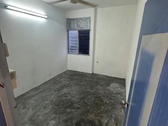 Flat for sale in Georgetown, Penang