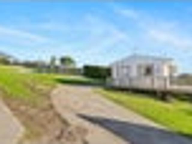 House for sale in Wairau Valley
