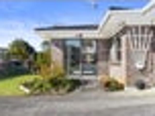Apartment for sale in Awhitu, Oroua County