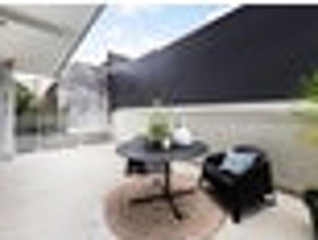 Apartment for sale in Newmarket