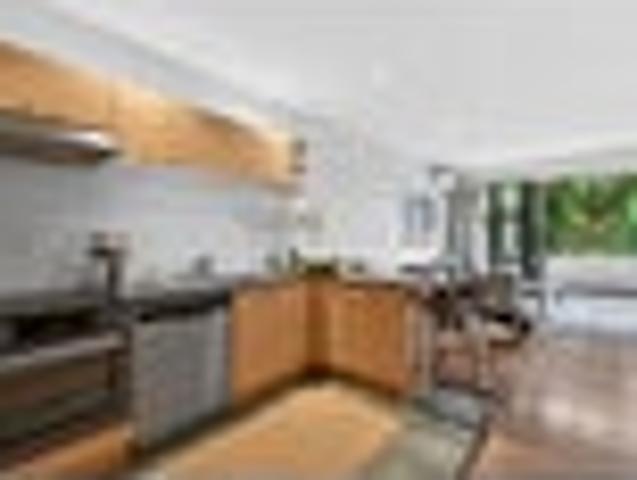 Townhouse for sale in Wairau Valley