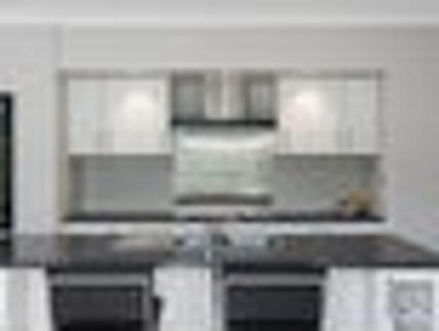 House for sale in Chaslands, Canterbury