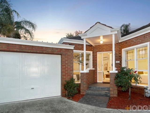 Townhouse for sale in Camerons Creek, Victoria