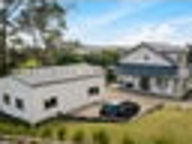 House for sale in Whangaparaoa