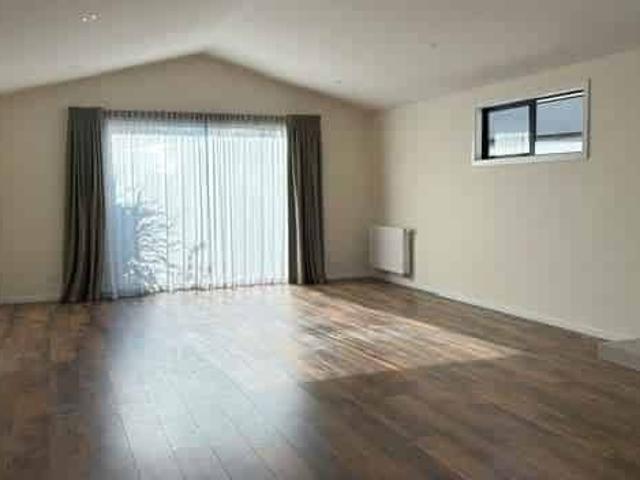 House for rent in Otakou