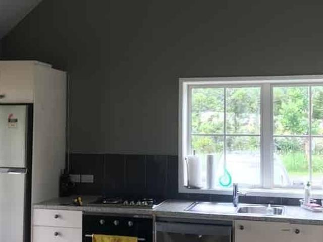 House for rent in Paremoremo