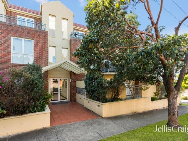 Apartment for sale in Strathmore, Melbourne