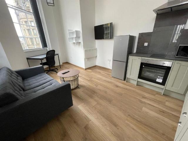 House for rent in Moorlands, Bare