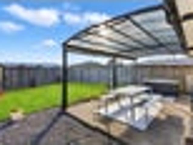 House for sale in Carterton, Wellington
