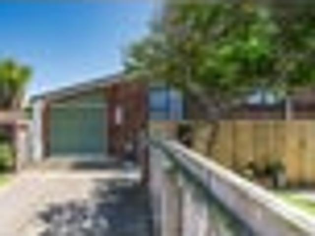 House for sale in Paraparaumu Beach, Kāpiti Coast District