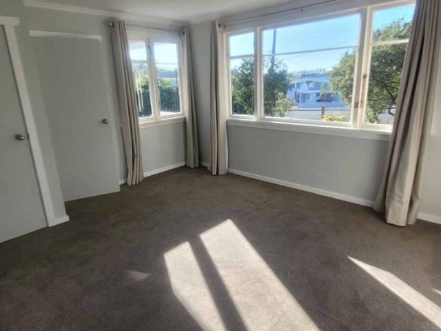 House for rent in Otakou