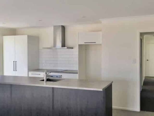 House for rent in Papamoa, Bay Of Plenty