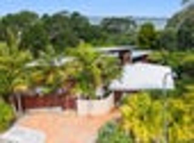 House for sale in Hillsborough