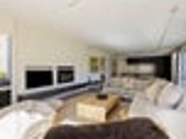 House for sale in Otakou