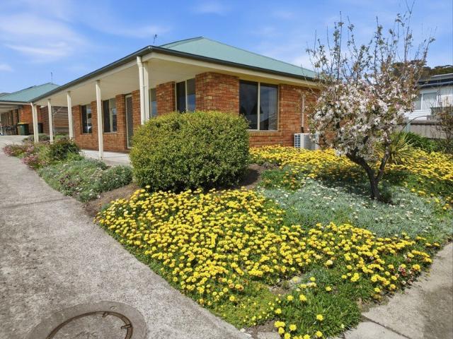 Apartment for sale in Beauty Point, West Tamar