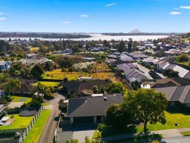 Property for sale in Omokoroa, Bay Of Plenty