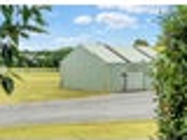 House for sale in Awhitu