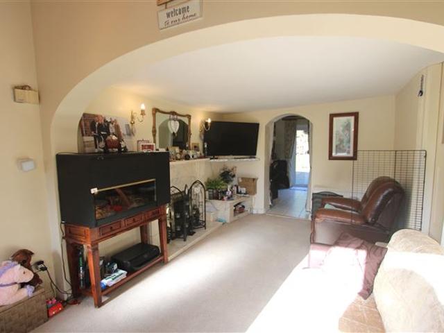 Detached House for sale in Ballybay, Ulster