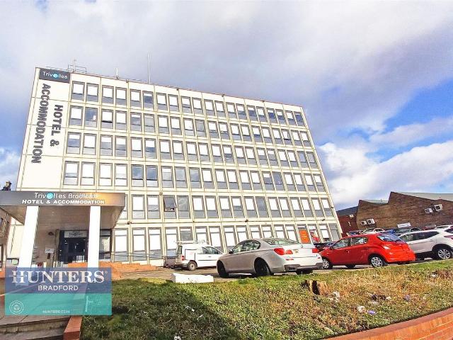 Studio for rent in West Yorkshire