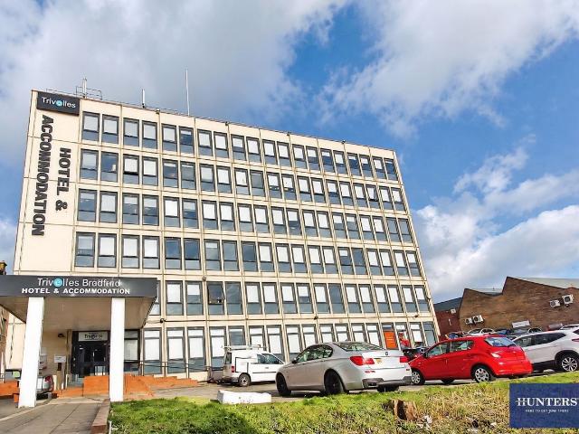 Studio for rent in Lister Hills, Bradford