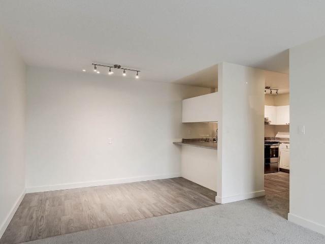 Apartment for rent in Wedgewood, Alberta