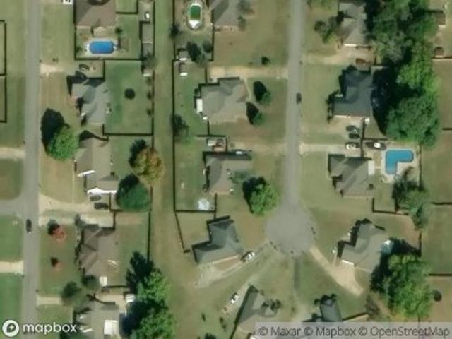 House for sale in Elmore, Alabama