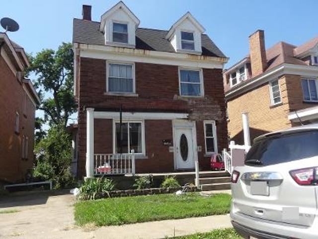 House for sale in Pittsburg, Pennsylvania