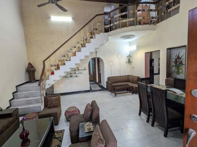 Property for rent in Deri