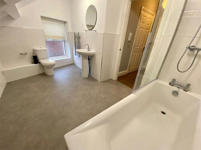 Apartment for rent in Hill View, Sunderland