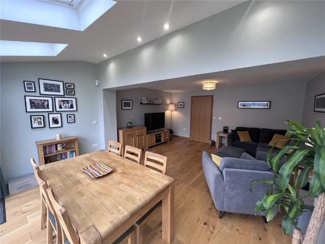 House for rent in Farnborough Business Park, Rushmoor