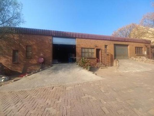 Commercial for rent in Waterkloof, Gauteng