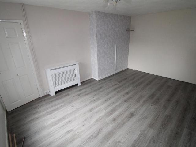 House for rent in Houghton Regis, Bedfordshire