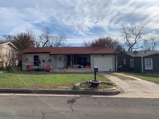 House for sale in Fort Worth, Tarrant County