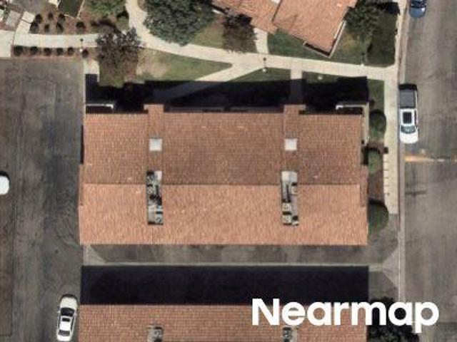 Condo for sale in Santa Clarita, Los Angeles County