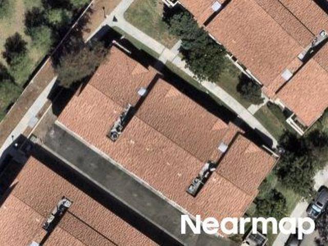 Condo for sale in Canyon Country, California