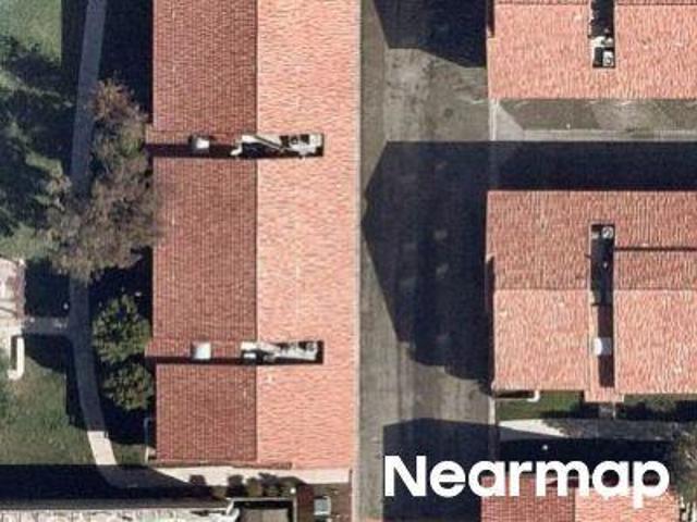 Condo for sale in Canyon Country, California